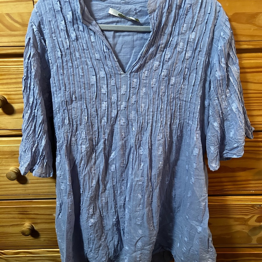 Chic Textured Blue Blouse for Women